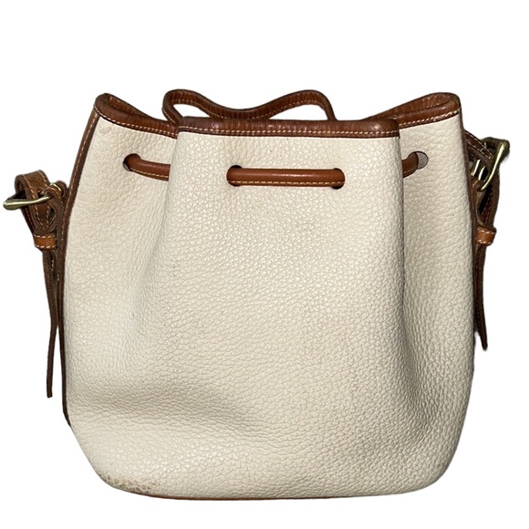 Vintage Dooney & Bourke 1980s Ivory Pebbled Leather Drawstring Bucket Bag - Picture 7 of 16